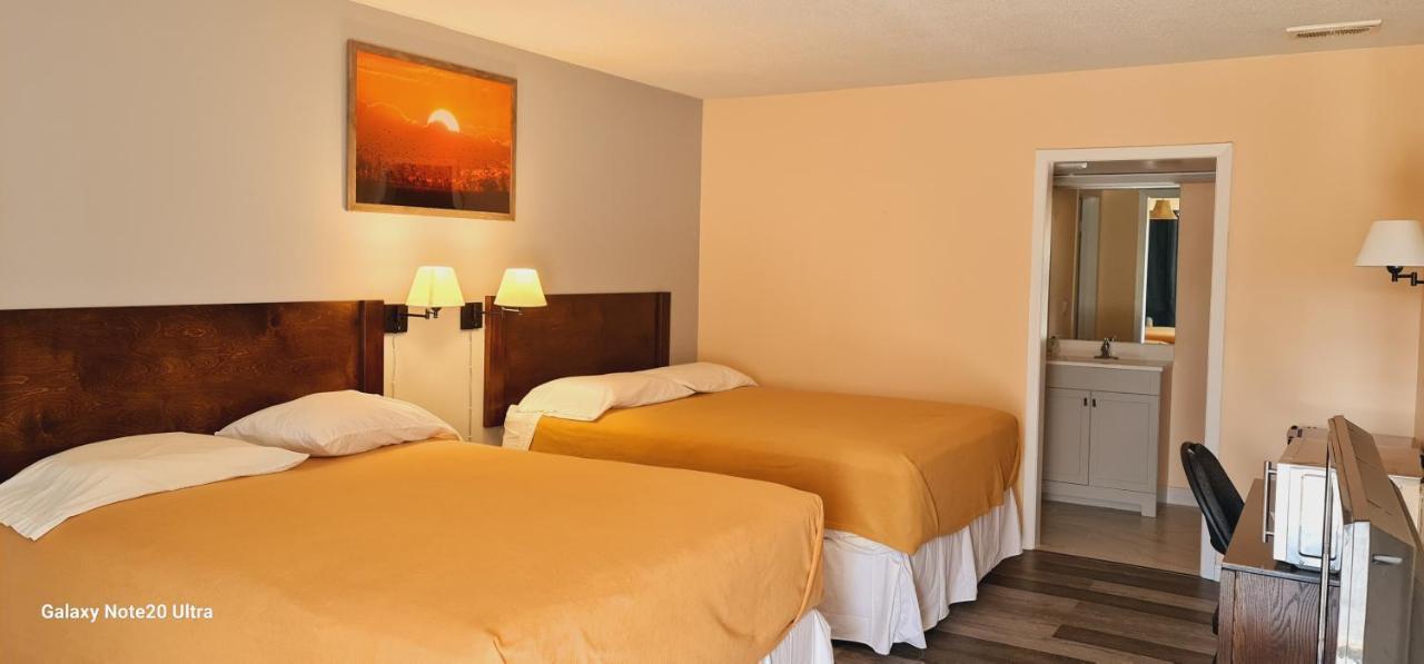 Town'N Country Motor Inn Лимингтон Экстерьер фото