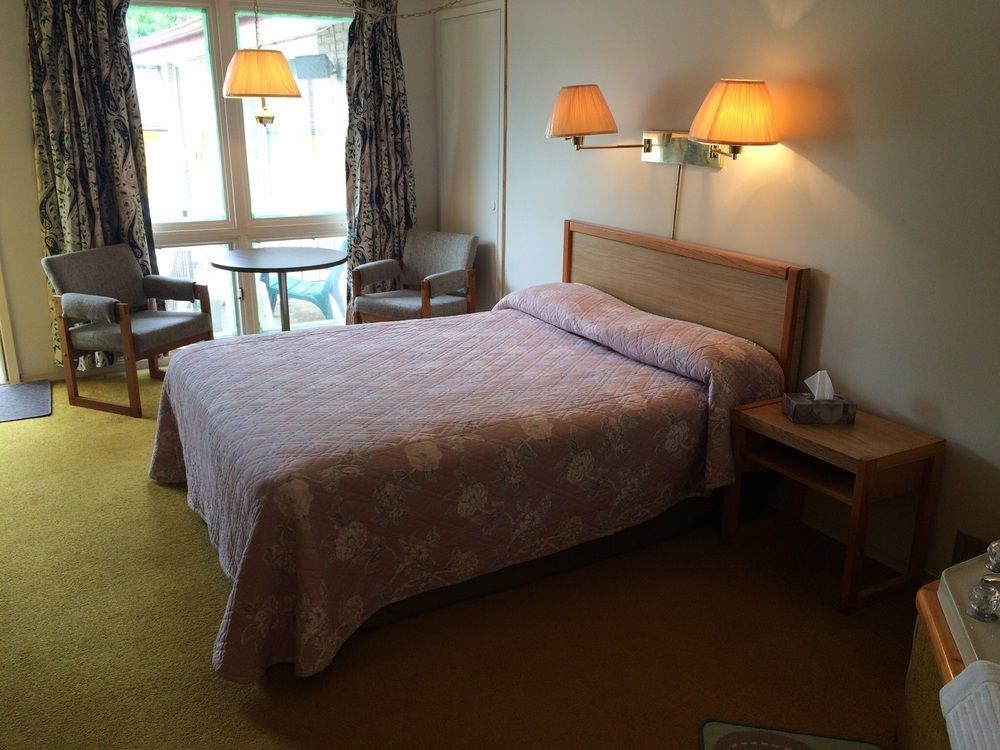 Town'N Country Motor Inn Лимингтон Экстерьер фото