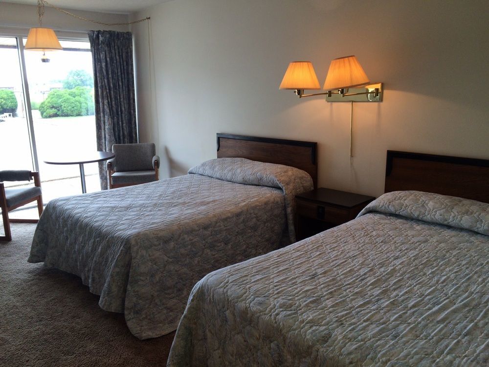Town'N Country Motor Inn Лимингтон Экстерьер фото