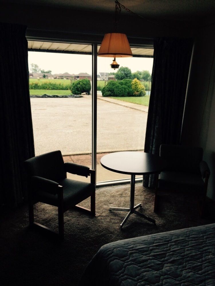 Town'N Country Motor Inn Лимингтон Экстерьер фото
