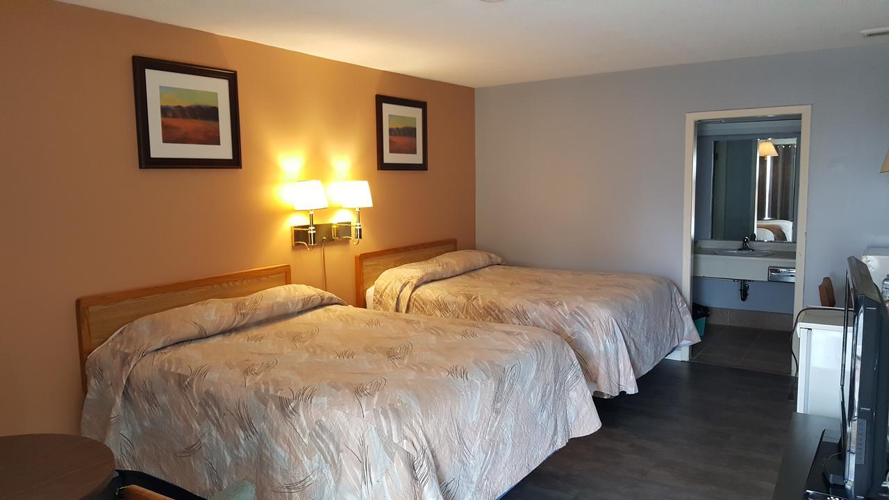 Town'N Country Motor Inn Лимингтон Экстерьер фото