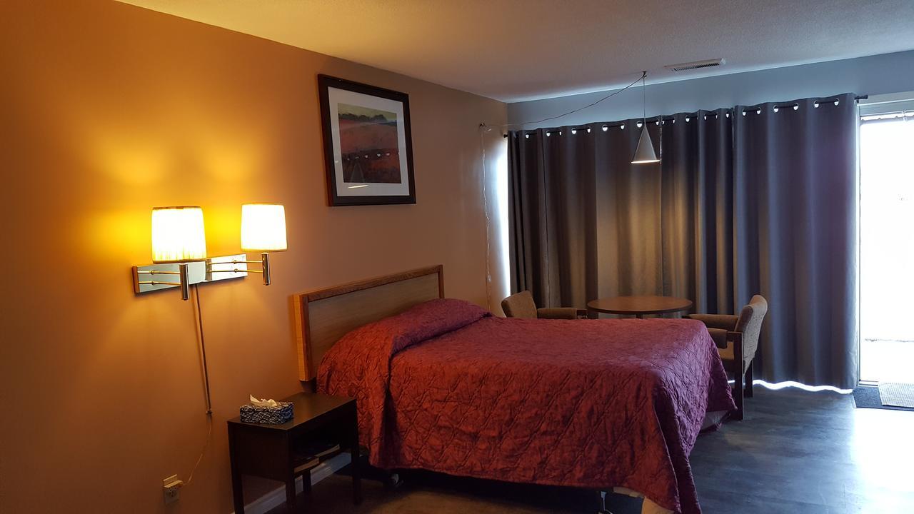 Town'N Country Motor Inn Лимингтон Экстерьер фото
