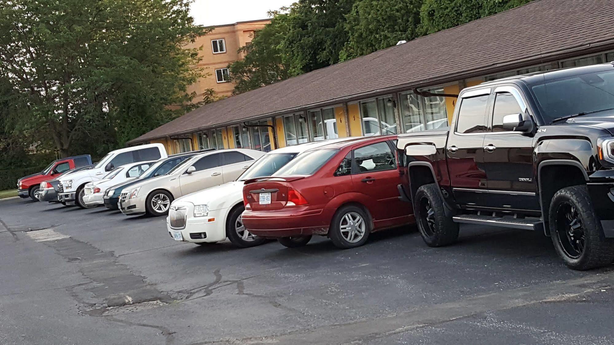 Town'N Country Motor Inn Лимингтон Экстерьер фото